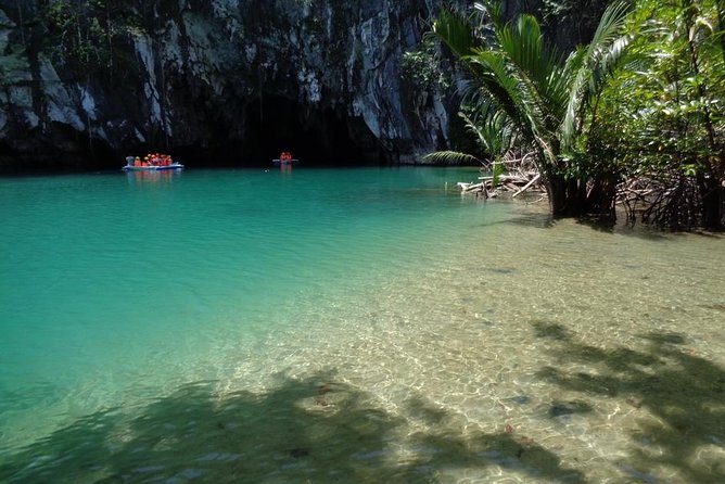 4in1 Underground River + ugong cave +zipline+mangroove paddleboat - A one-hour paddleboat through century-old mangroves