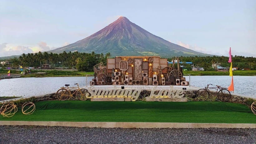 Albay Bicol Full Day Tour with Mayon Skyline by ZCHEDULISTA - Legazpi Boulevard brings in the city view