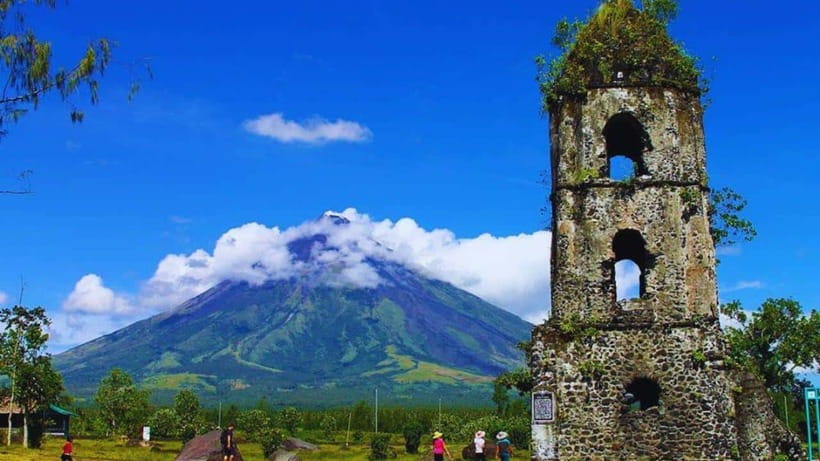 Albay Bicol Full Day Tour with Mayon Skyline by ZCHEDULISTA - FarmPlate gives the morning a local start