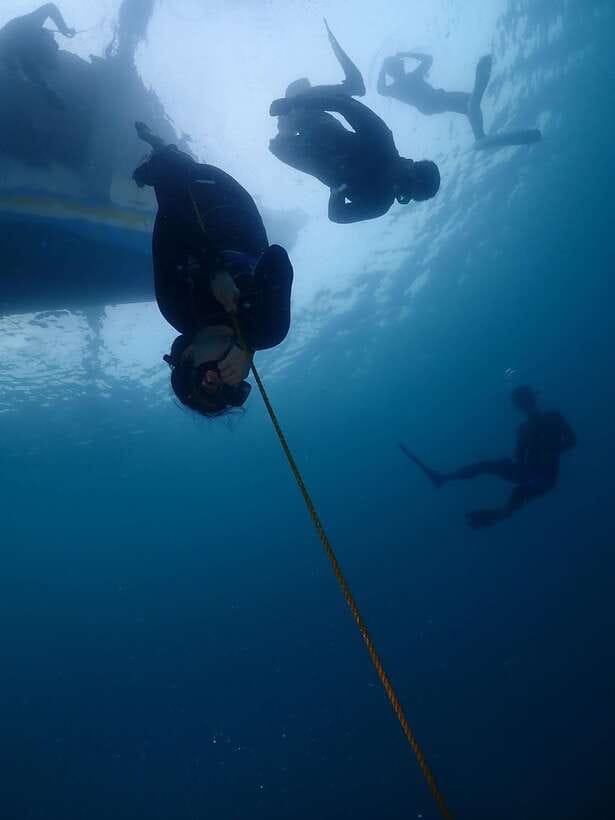 Bantayan Island: Intro Freediving Experience - Three hours around Bantayan Island