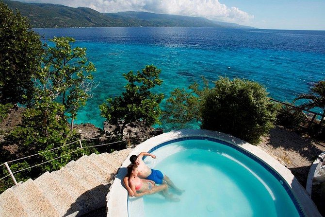 Bluewater Sumilon Day Pass - A seven-hour island escape from Cebu’s south