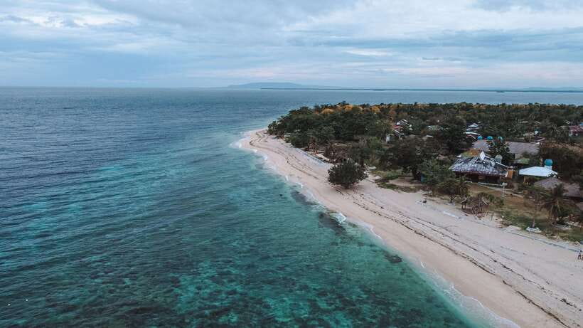 Bohol Balicasag Is Private Tour and Dolphin Watching - The four things to know before you book