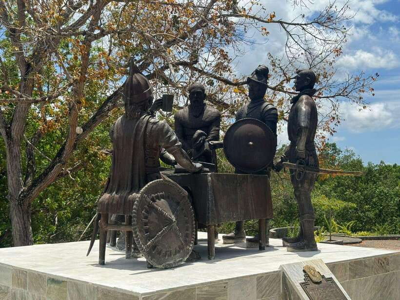 Bohol: Budgeted Countryside with Buffet Lunch Private Tour - Baclayon Church and Spanish colonial detail