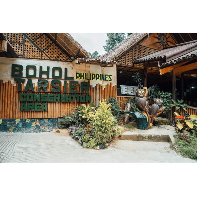 Bohol: Choco Tour + Rio Verde Lunch Buffet - Rio Verde Floating Resto and the Loboc River buffet