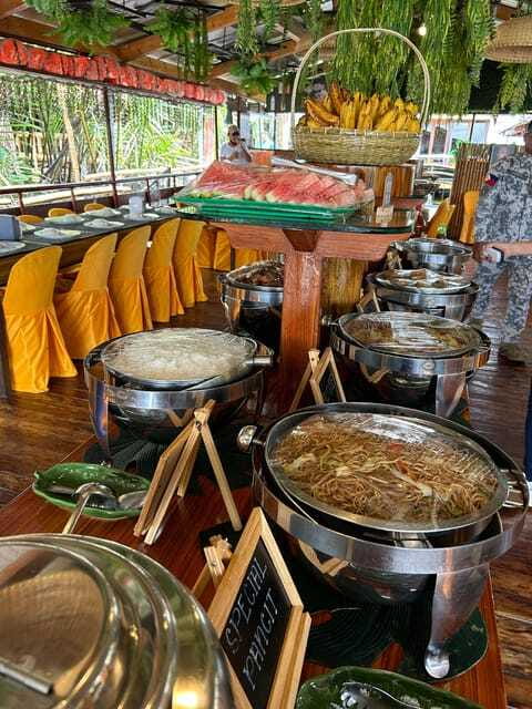 Bohol: Chocolate Hills Tour with Loboc River Cruise & Lunch - What the $68 price includes