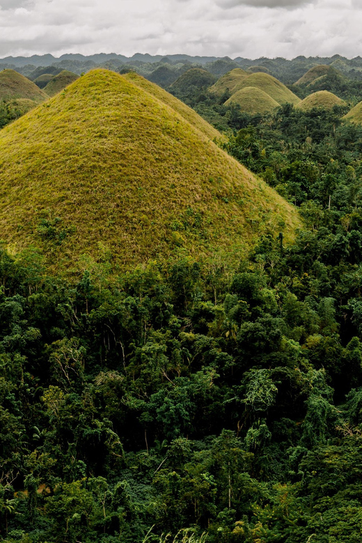 Bohol: Full Day Countryside Tour w Loboc River Lunch - The Guide Makes a Real Difference