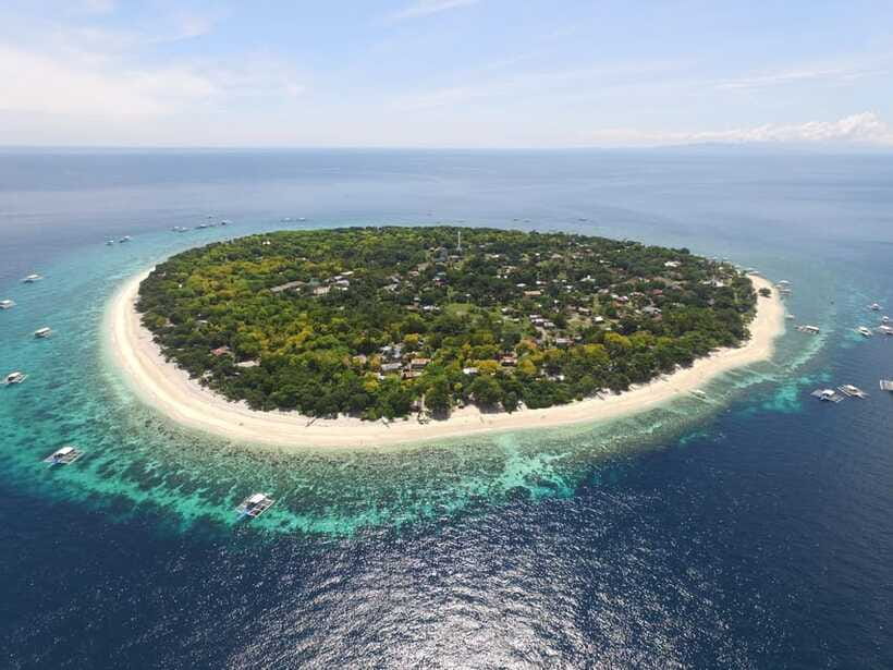 Bohol: Private Balicasag Tour with extra snorkeling time - Balicasag’s coral gardens are the main event