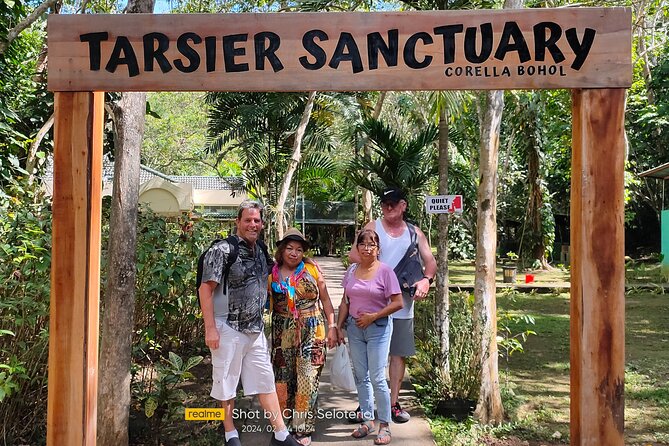 BOHOL Tour 2026 - Chocolate Hills, Tarsier and River Cruise Lunch - Who should book this experience?