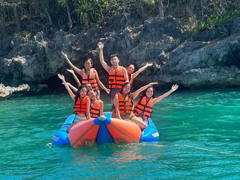 Boracay: Banana Boat Ride - A quick burst of sea fun on Boracay