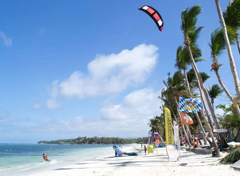 Boracay: Flying Donut Water Tubing Experience - What the Boracay donut ride is really like