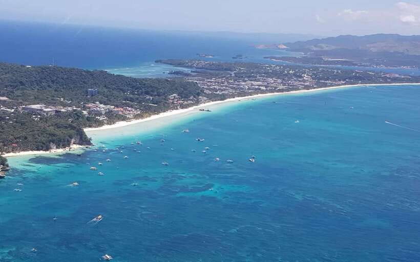 Boracay: Helicopter Tour - The 15-minute Island Tour: the best middle choice