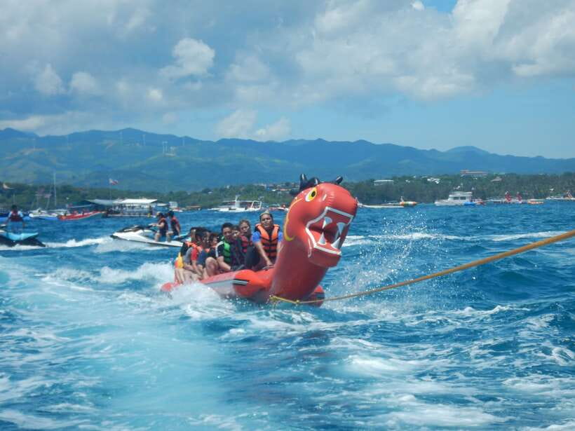 Boracay: Inflatable Banana or Dragon Boat Ride - Safety support and conditions on the day