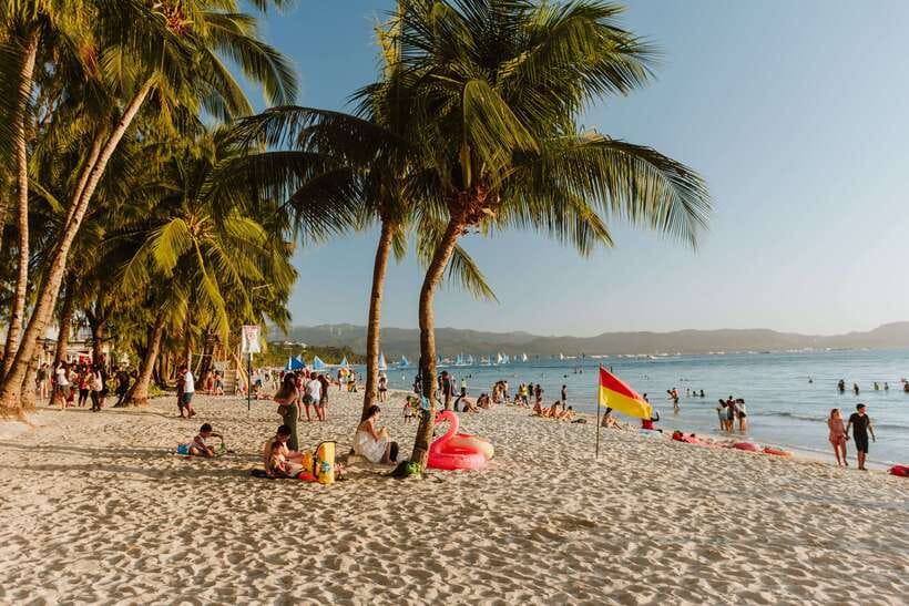 Boracay: Island and Beach-Hopping Boat Tour with Snorkeling - Key points to know before you book