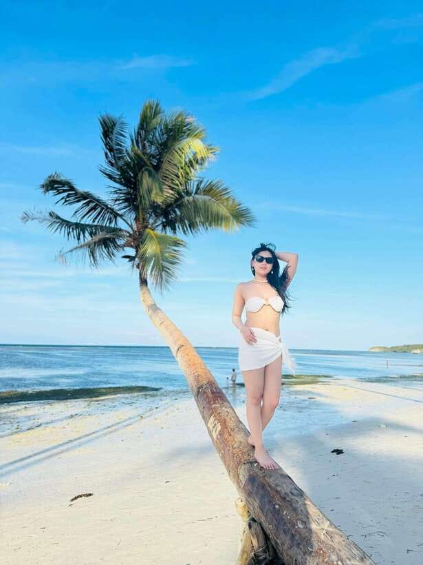 Boracay LandTour Experience (Photoshoot) - Sinagpa Beach or Din-iwid Beach