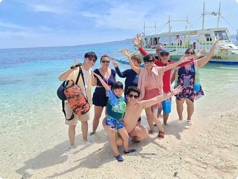 Boracay: Parasailing, Island Hopping, ATV Ride and Kawa Bath - Parasailing gives the day its biggest lift