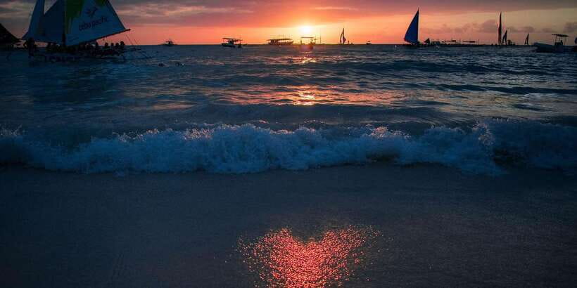 Boracay: Paraw Sailing - What the Price Means for Two People