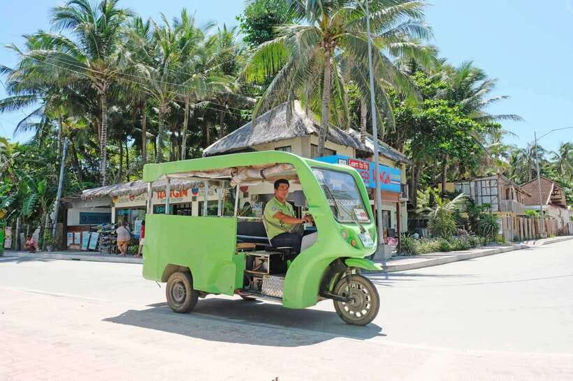 Boracay Private Land Tour - Puka Beach and its famous white sand