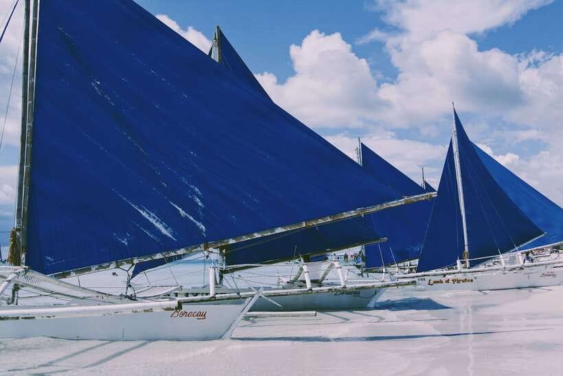 Boracay: Private Traditional Bamboo Boat Sailing Tour - Is $72 good value for four people?