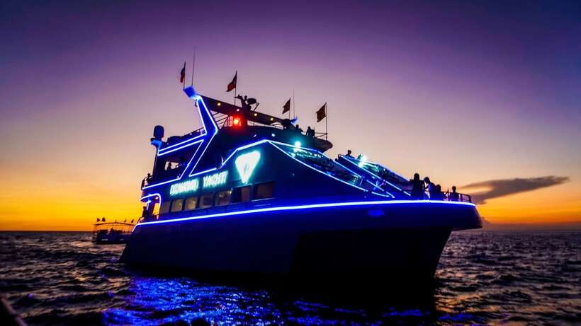 Boracay: Scenic Sunset Cruise with Live Music - Key points to know before booking