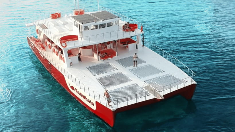 Boracay Sunset Cruise with RedWhale Party Yacht - Meeting at Astoria Boracay Station 1