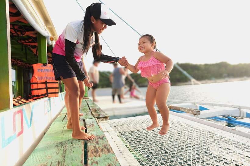 Boracay: Sunset Cruise with Water Activities - Meeting at Station 1 for a late-afternoon departure