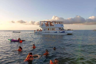 Ultimate Party Cruise aboard the Andy World Yacht