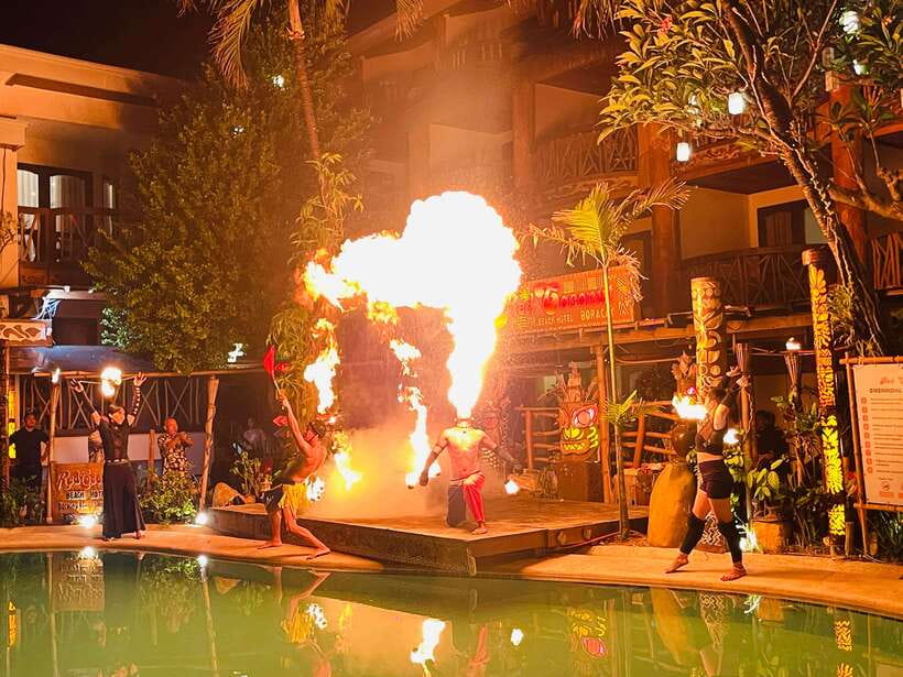 Borocay: Fire Dancing Show at Red Coconut Beach Hotel - What the Red Coconut fire show is really like