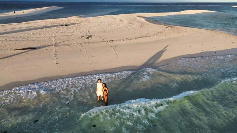 Camiguin: White Island Mantigue Island Exploration PRIVATE - White Island: two hours on a changing sandbar