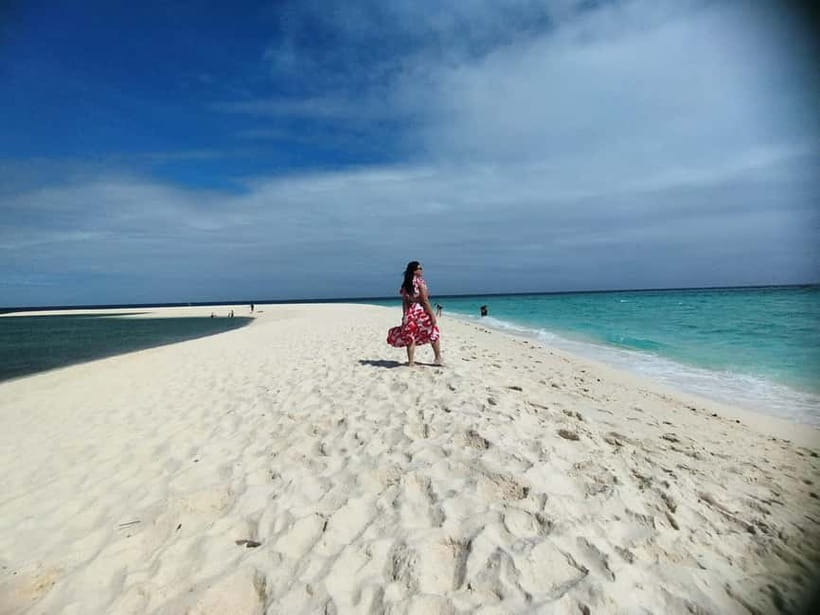 Camiguin: White Island Mantigue Island Exploration PRIVATE - Mantigue Island and the 30-minute boat ride