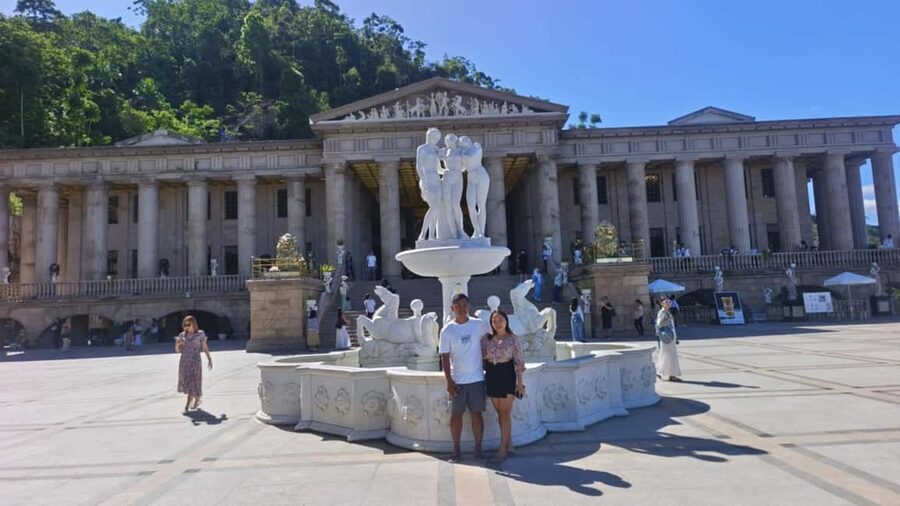 Cebu: Cebu City & Mountain Highlights Tour - Food adds real local character