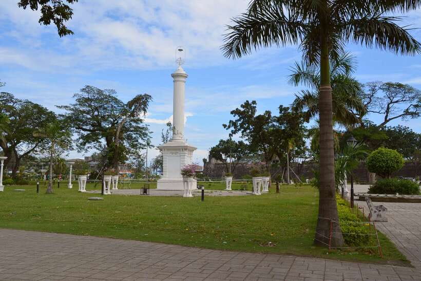 Cebu City: Half-Day Tour with Shopping - Santo Niño Church, Cebu’s oldest Catholic church