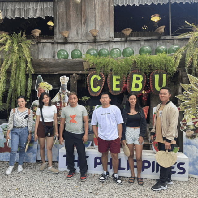 CEBU: City + Mountain Tour - Santo Niño Basilica and Magellan’s Cross