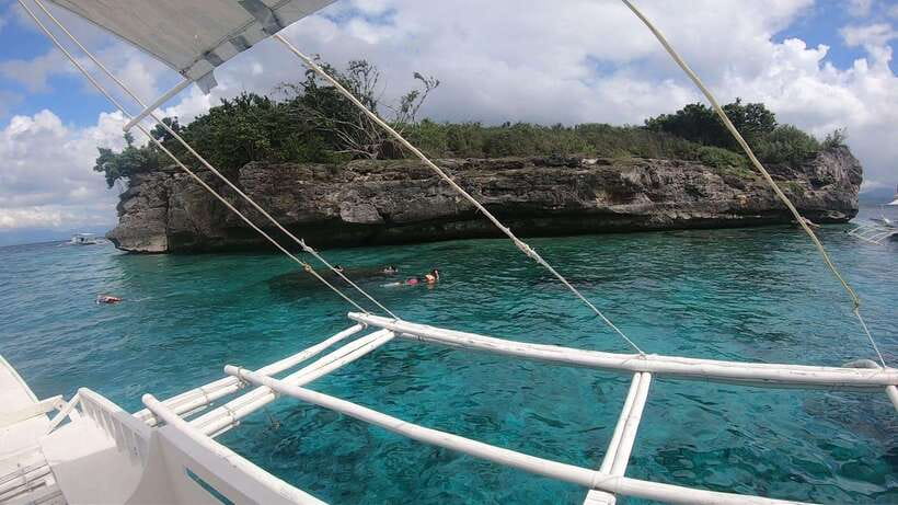 Cebu: Moalboal Island Hopping & Kawasan Falls Adventure - Walking To Kawasan Falls