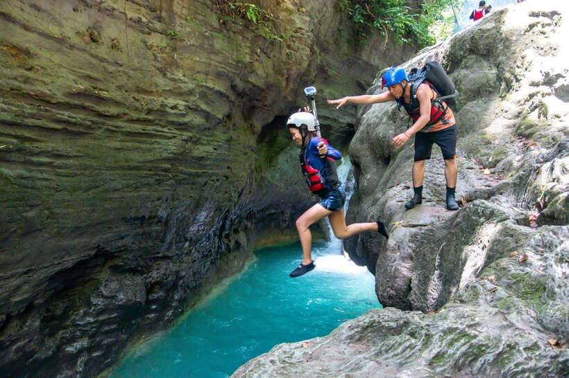Cebu: Oslob Whale Shark and Canyoneering Group Tour - Why this Cebu combination works