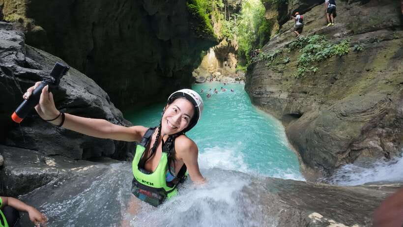 Cebu: Oslob Whale Shark Experience & Kawasan Canyoneering - Three hours in the Kawasan canyon