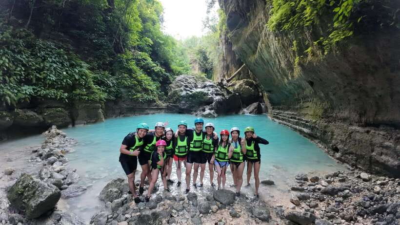 Cebu: Oslob Whale Shark Experience & Kawasan Canyoneering - The early road to Oslob