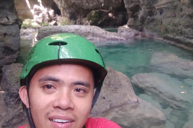 Cebu Oslob Whale Sharks and Sumilon Island Kawasan Falls Canyoneering - A very early start from Cebu