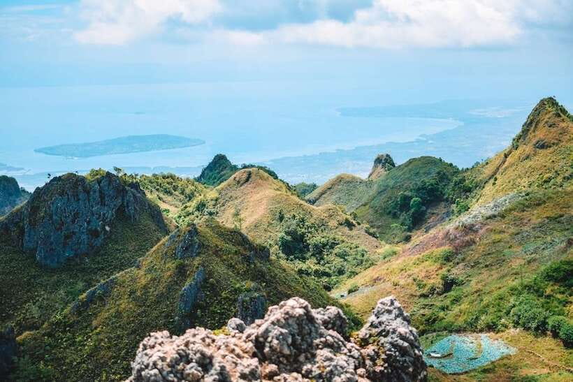 Cebu: Osmeña Peak and Kawasan Falls Canyoneering Day Trip - Breakfast comes first, but bring your own plan