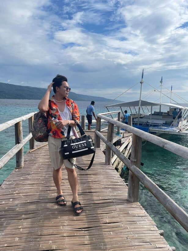 Cebu: Whaleshark Encounter, Tumalog Falls & Sumilon Sandbar - Breakfast after the water