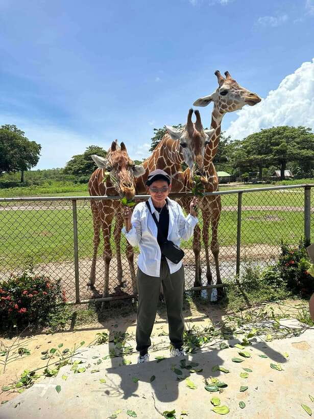Coron: Calauit Safari Black Island Lunch & Transfer included - The brief Busuanga stops and Malbato Church
