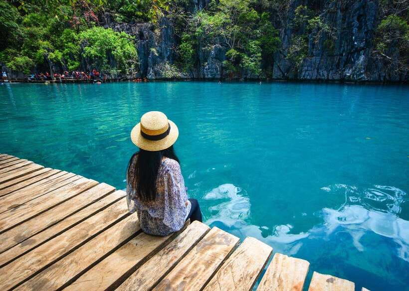 Coron: Complete Island Hopping Guided Tour with Lunch - What the $53 price really buys you