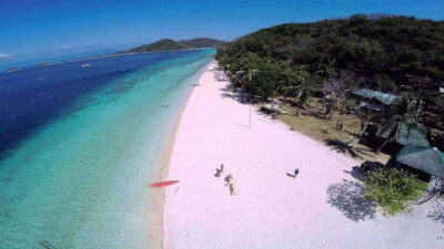Complete Island Hopping Guided Tour with Lunch