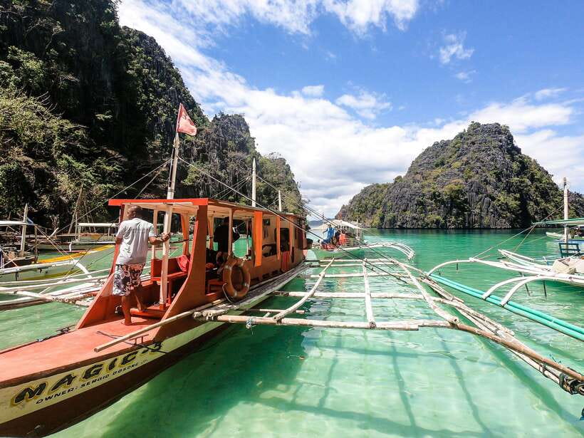 Coron Island Hopping: Super Ultimate Private Tour - Kayangan Lake: the famous first swim