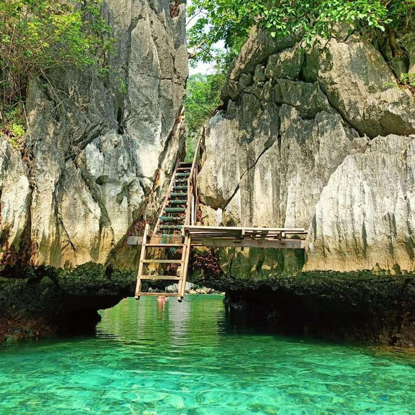 Coron: Kayangan Lake, Twin Lagoon, and Siete Pecados Tour - Meeting at Lualhati Park