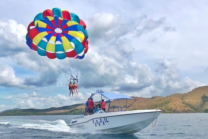 Coron Parasailing Adventure - Fifteen Minutes Above Busuanga Island