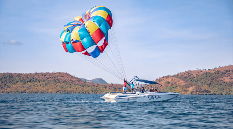 Coron: Parasailing Experience - Timing, Comfort, and Who Should Go