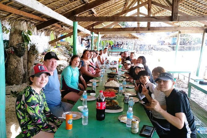 Coron Reefs and Wrecks Tour - Pass Island: white sand and a useful pause