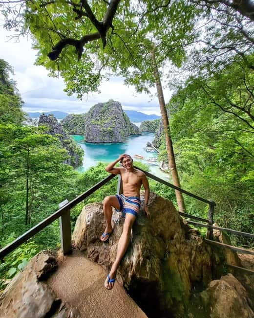 Coron: Super Ultimate 7 Destination with Lunch & Transfer - Twin Lagoon, where two waters meet