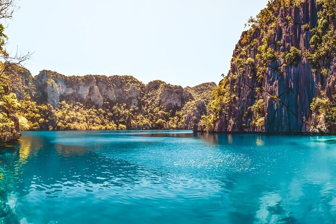 Coron Super Ultimate Tour (Private) - Starting at Coron Public Market at 8:00 a.m.