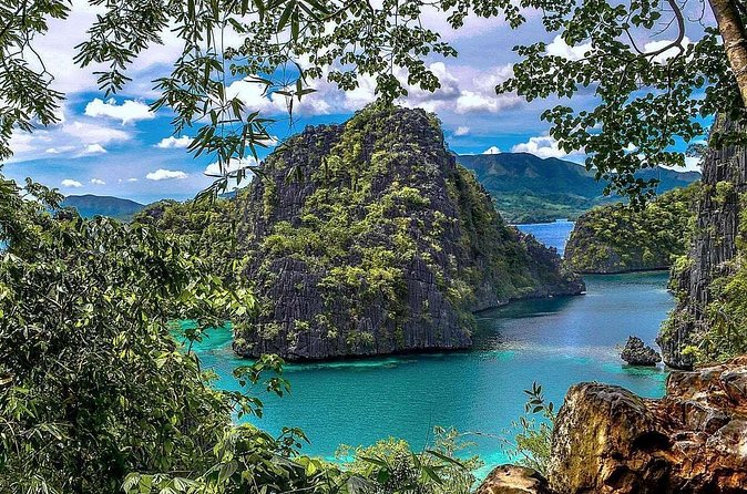 Coron Super Ultimate Tour (Shared Tour) - The morning start at Coron Public Market